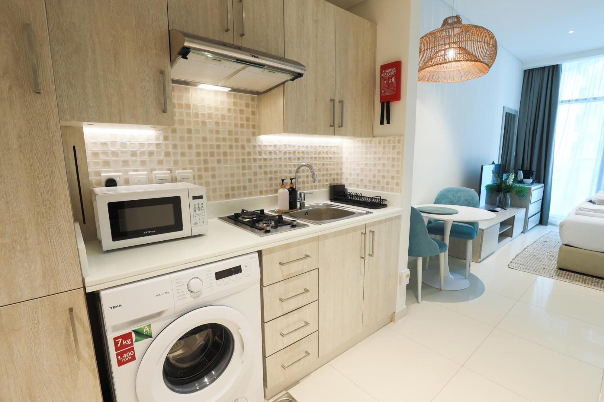 Fantastic At Palm Jumeirah Apartment Dubai