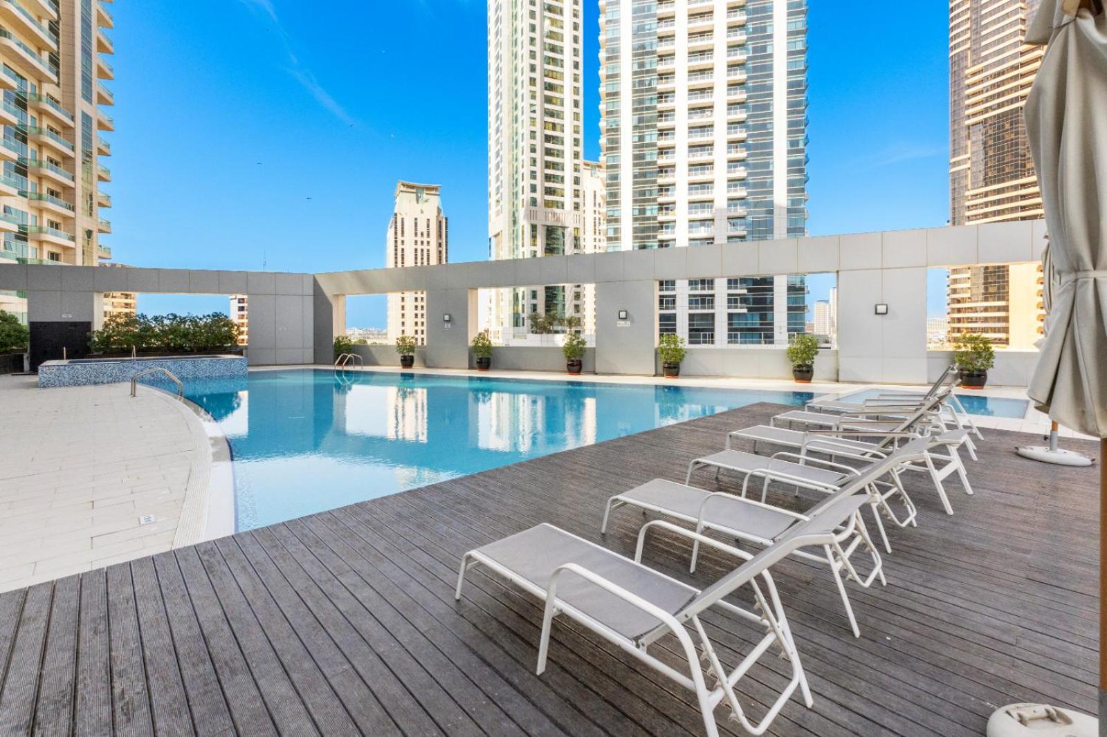 Stunning 1 Bedroom In Jbr Marina The Walk * Dubaï