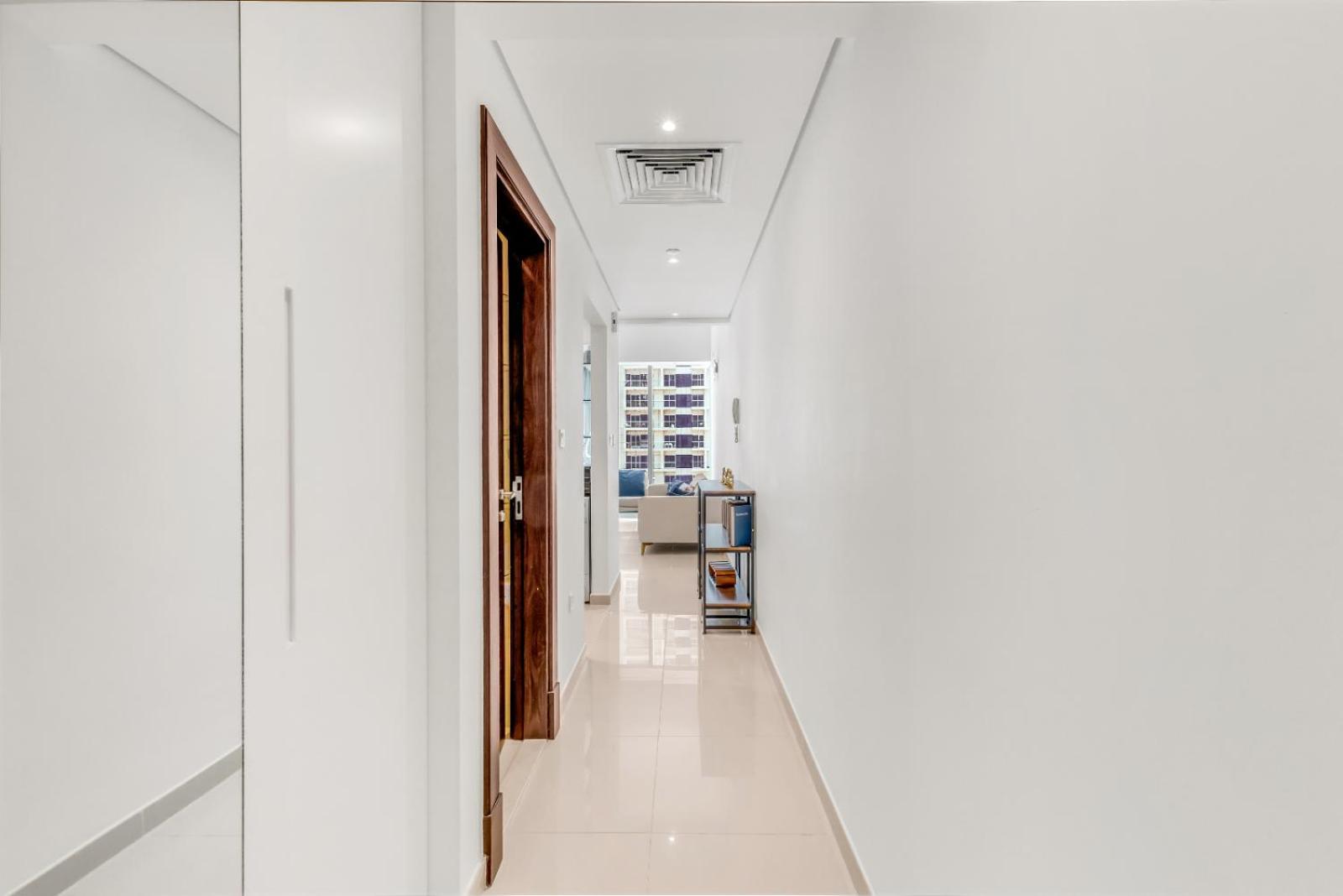 Marina Elegant 1 Bedroom On The Canal