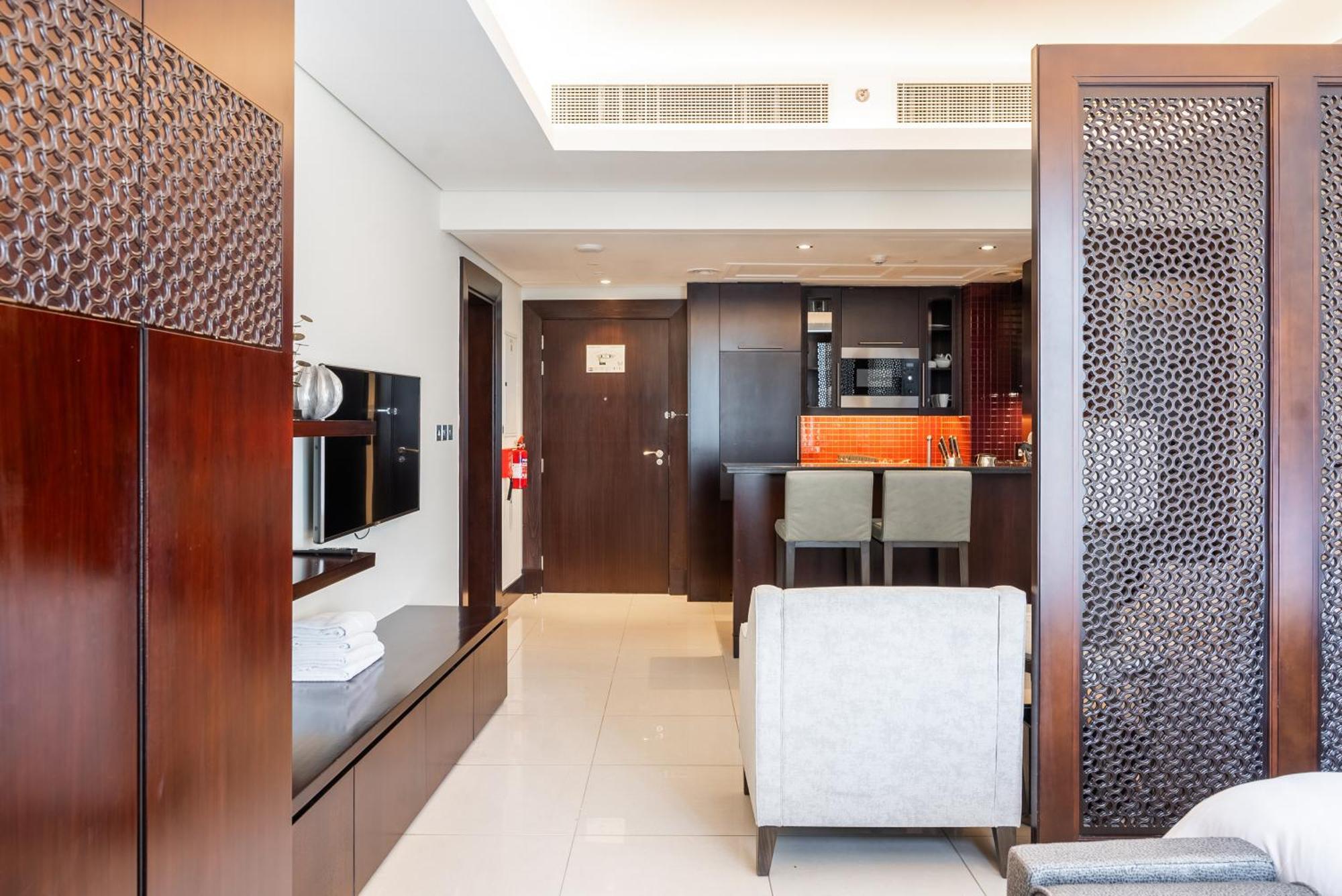 Appartement Residencial In Address Downtown Connected To Mall *