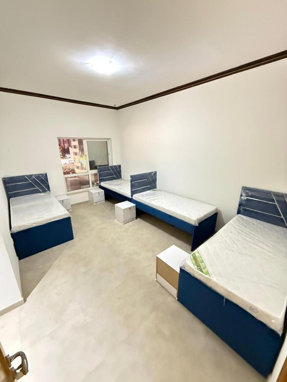 Backpackers Heaven ! 18 Beds In A 2 Bedroom In Front Of Union Metro Station Diera