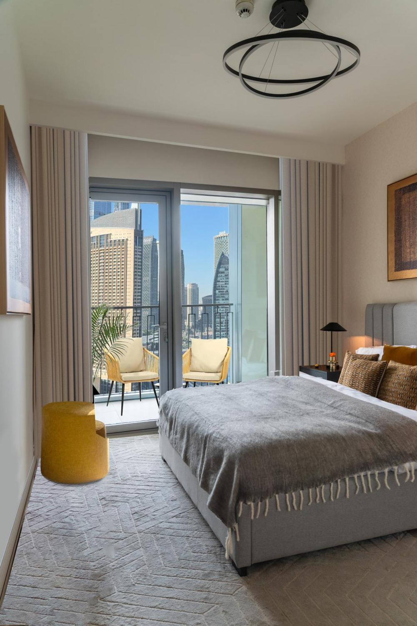 Apartemen Burj Khalifa Lifestyle Boost! Fabulous 4bed Open View Corner Mall Access *