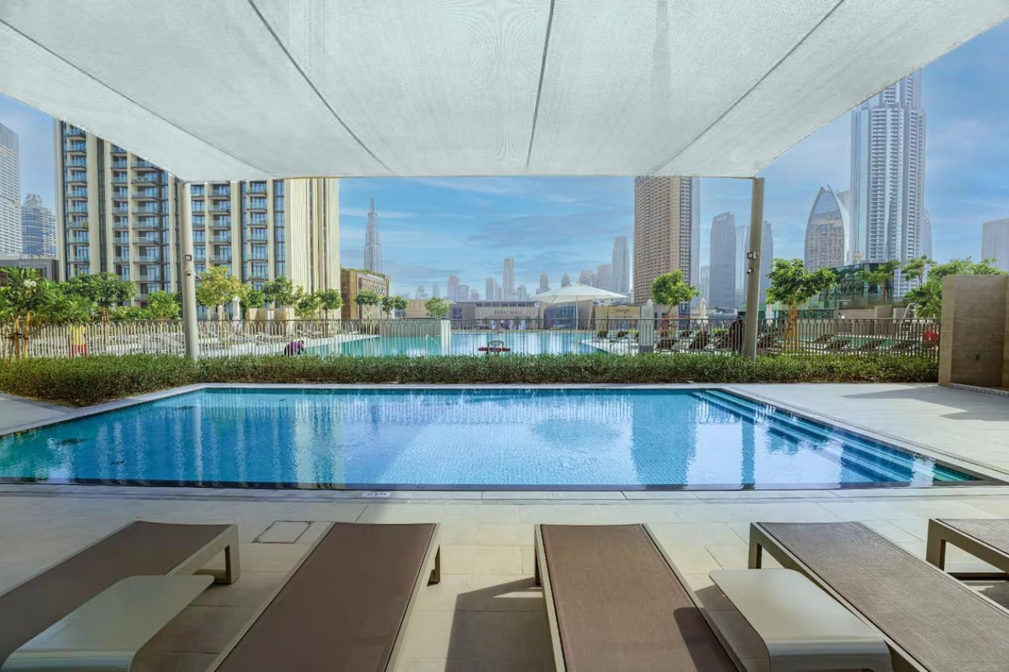 Apartemen Burj Khalifa Lifestyle Boost! Fabulous 4bed Open View Corner Mall Access *