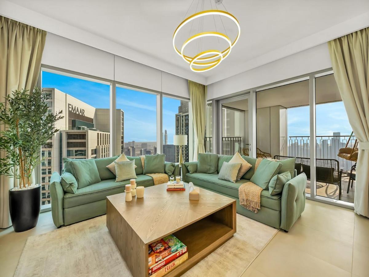 New Luxurious 4br With Burj Khalifa & Fountain View Near Difc Dubái