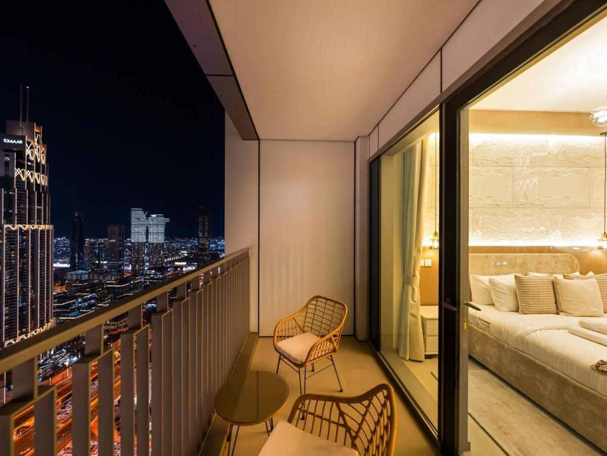 Apartamento New Luxurious 4br With Burj Khalifa & Fountain View Near Difc Dubái
