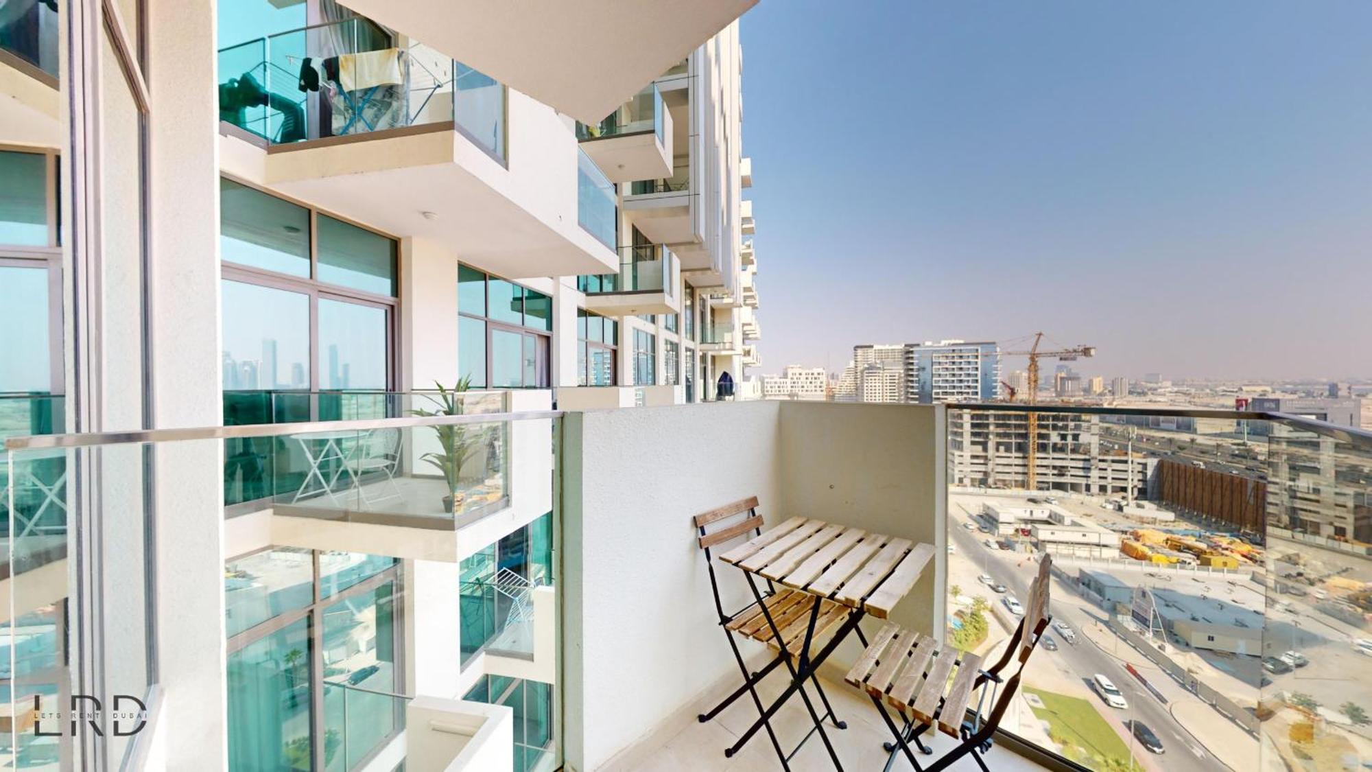Stylish Retreat In Azizi Farhad Appartement
