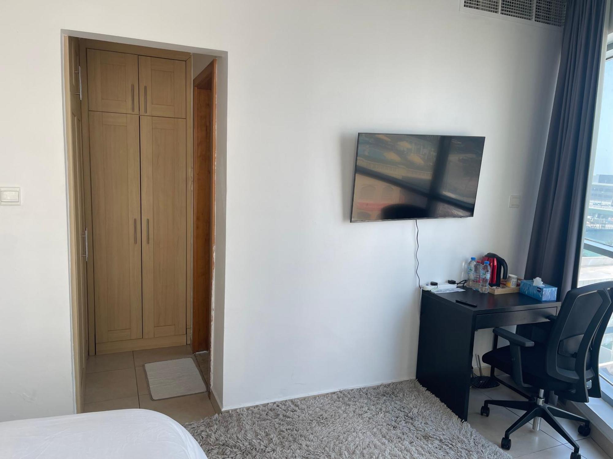 Bellehomez * Dubaï