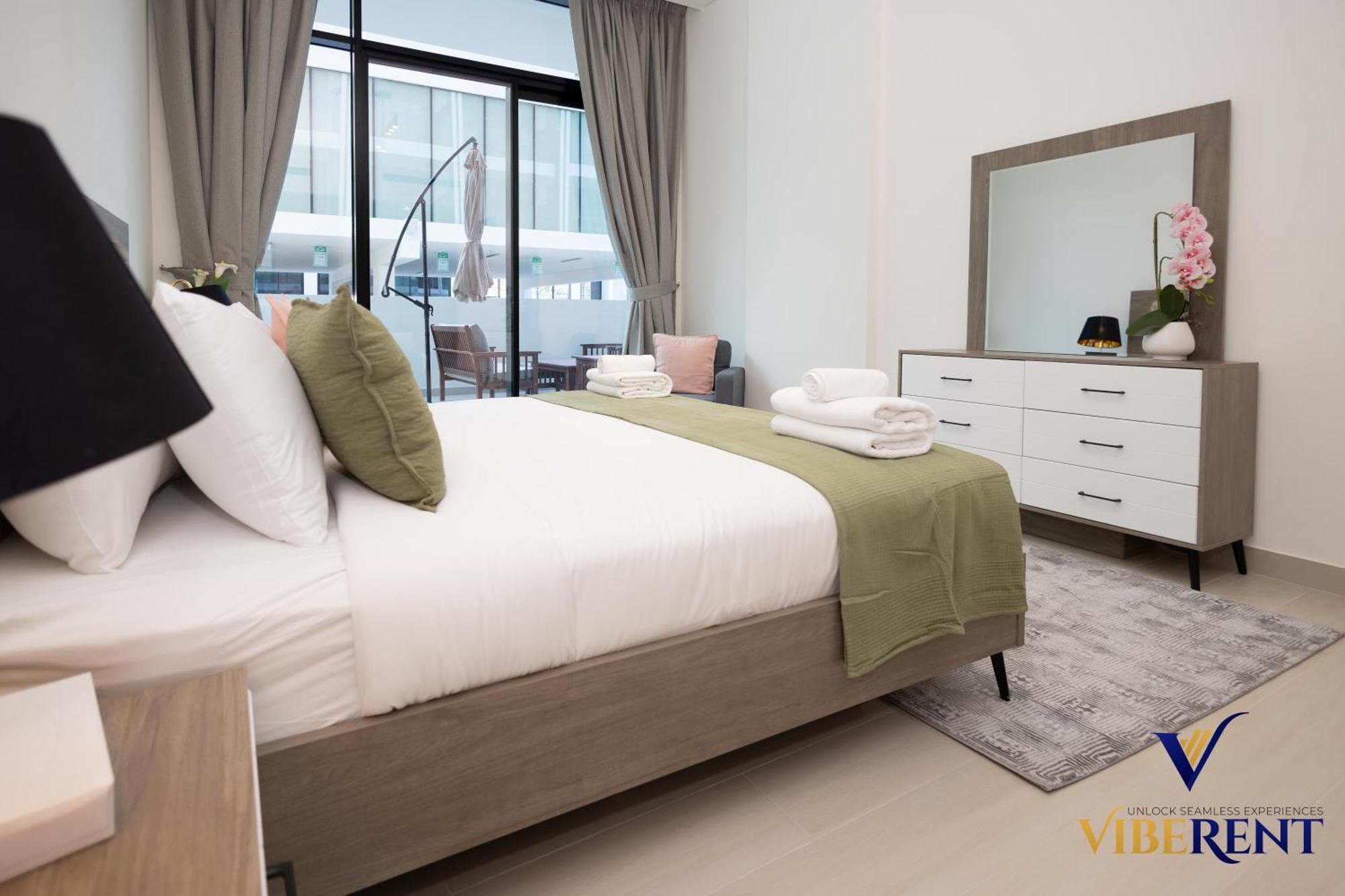 Appartement 1br Binghatti Galaxy Pool, Gym Dubaï