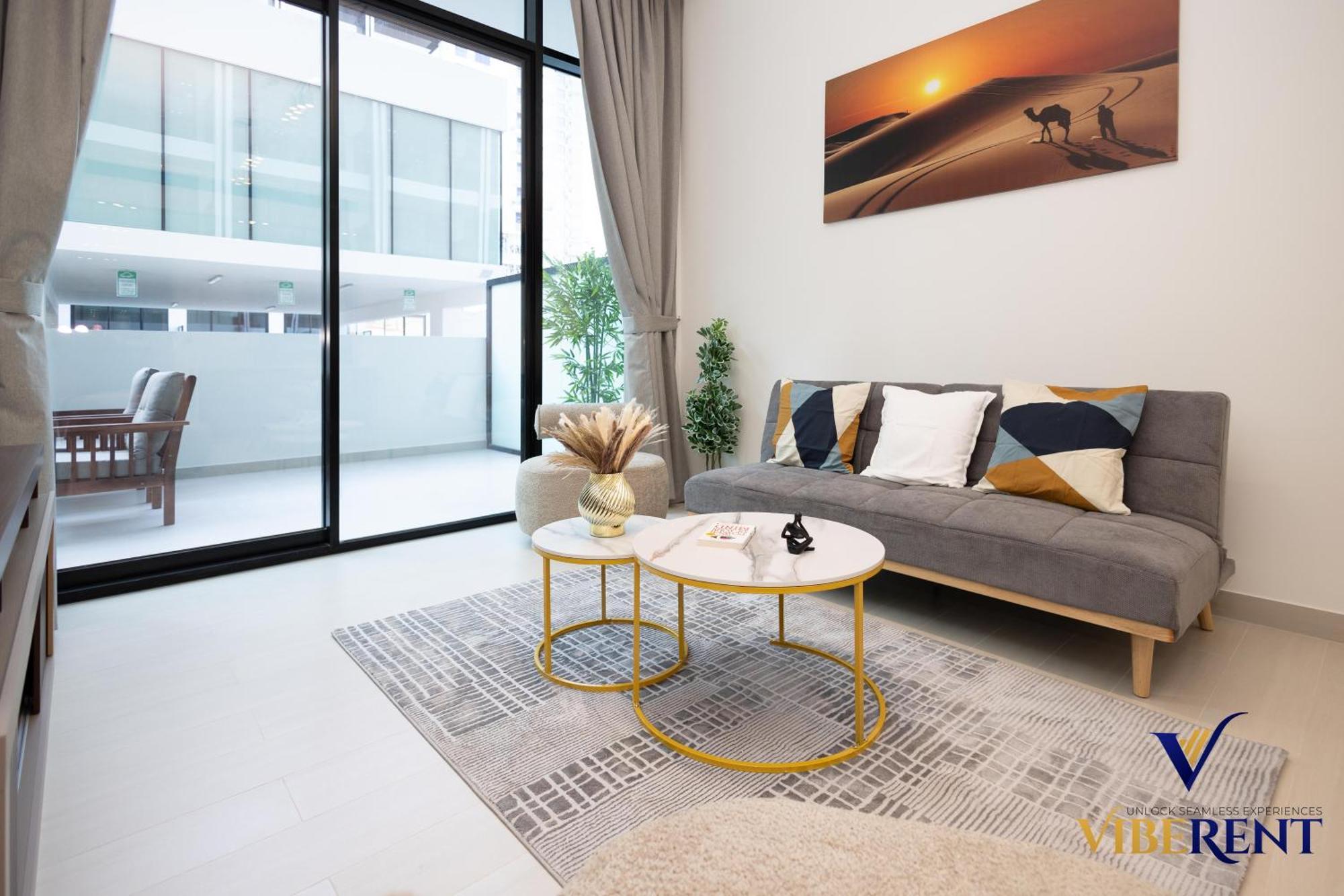 1br Binghatti Galaxy Pool, Gym * Dubaï