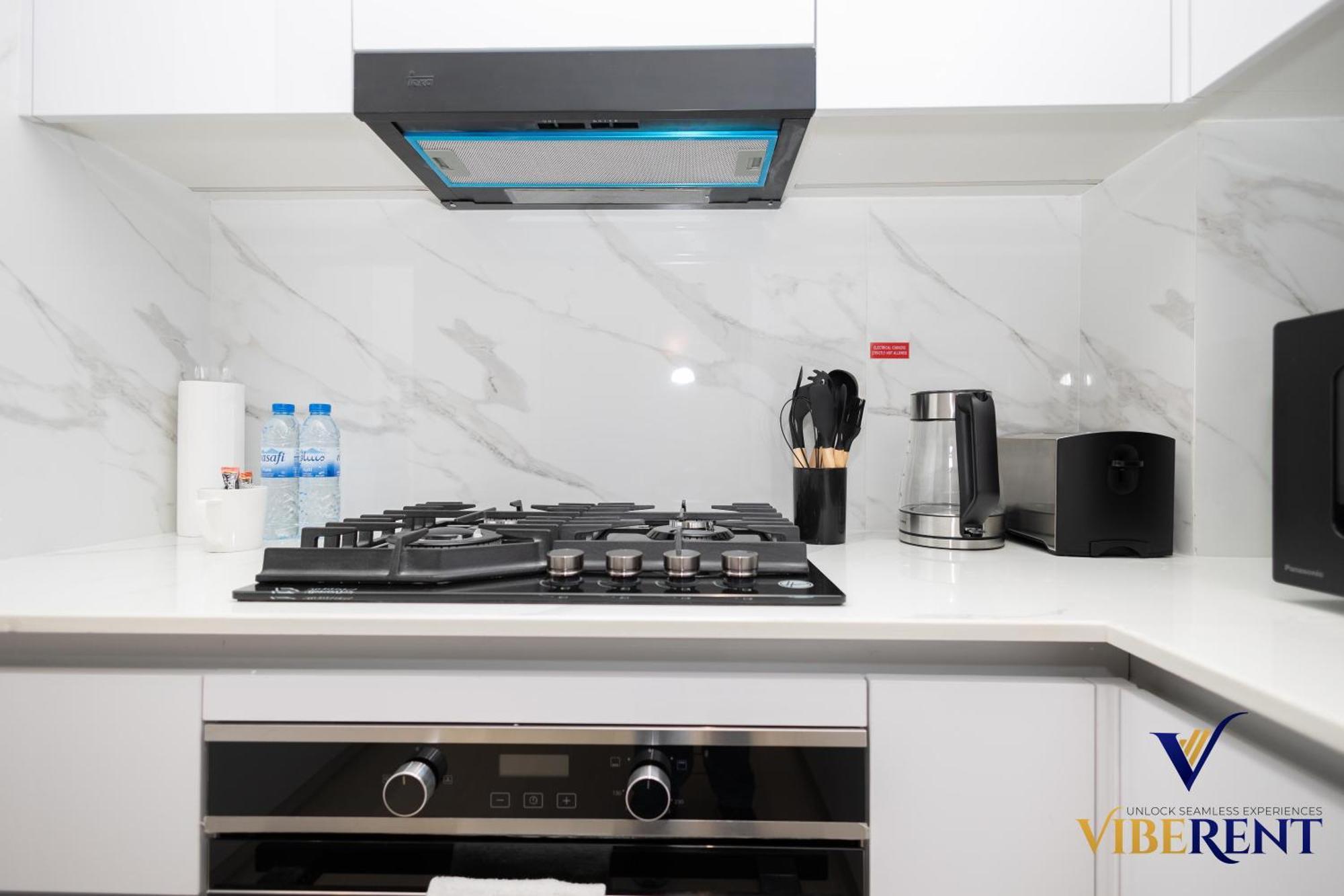 1br Binghatti Galaxy Pool, Gym * Dubaï