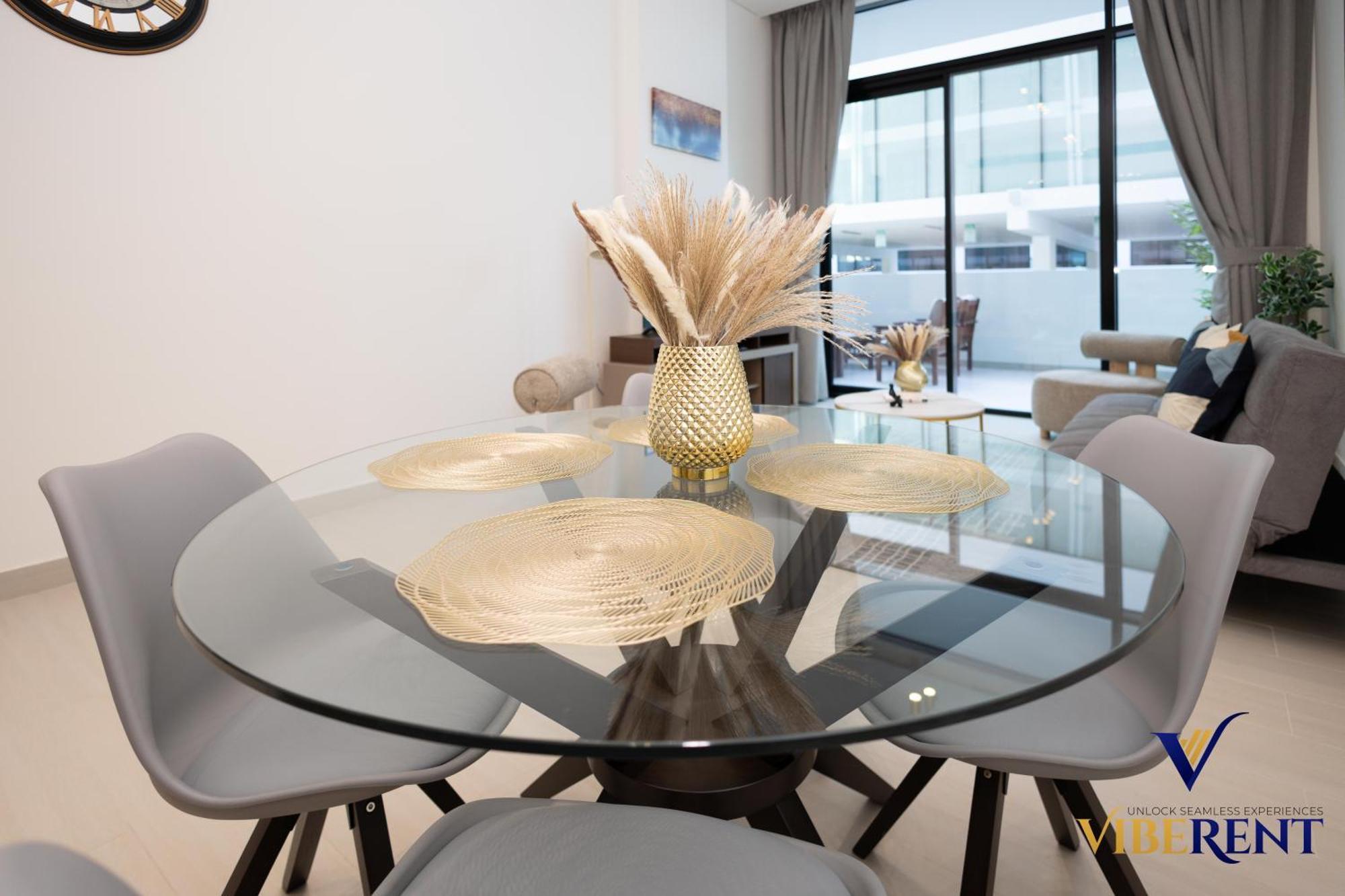Appartement 1br Binghatti Galaxy Pool, Gym Dubaï