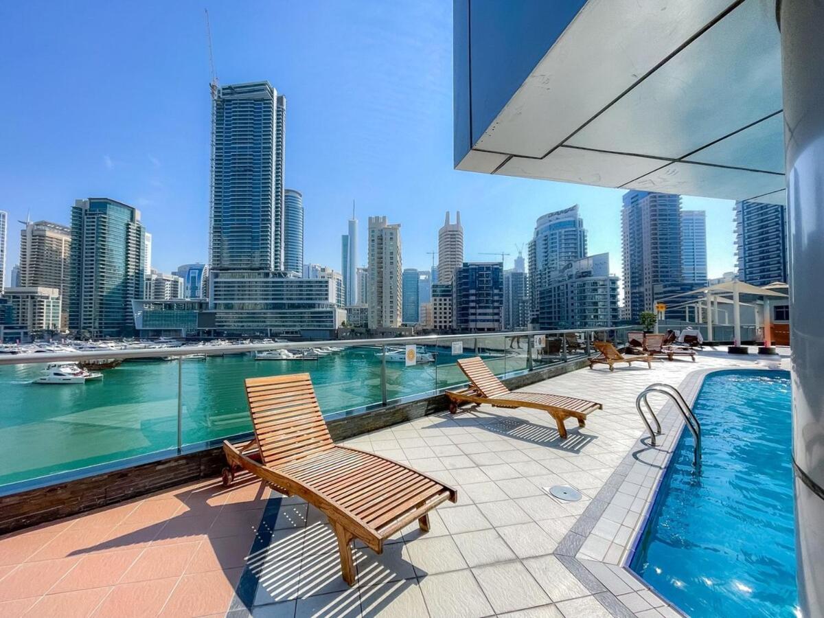 Stylish 1-bedroom In The Heart Of Jbr Appartement *