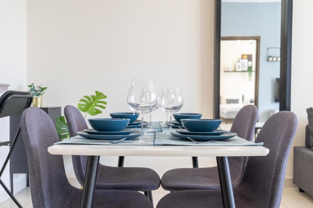 Stylish 1-bedroom In The Heart Of Jbr Appartement *