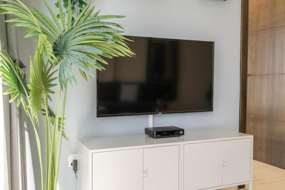 Appartement Stylish 1-bedroom In The Heart Of Jbr *