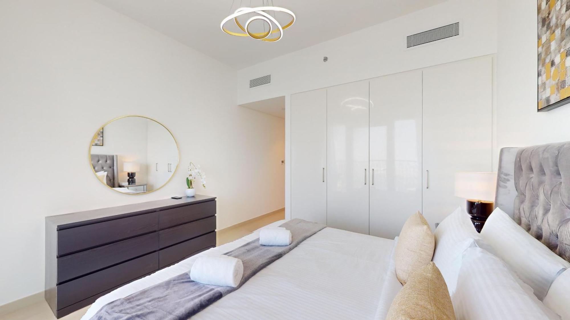 Appartement With 2 Bedroom In Financial Center Rd 109 - *