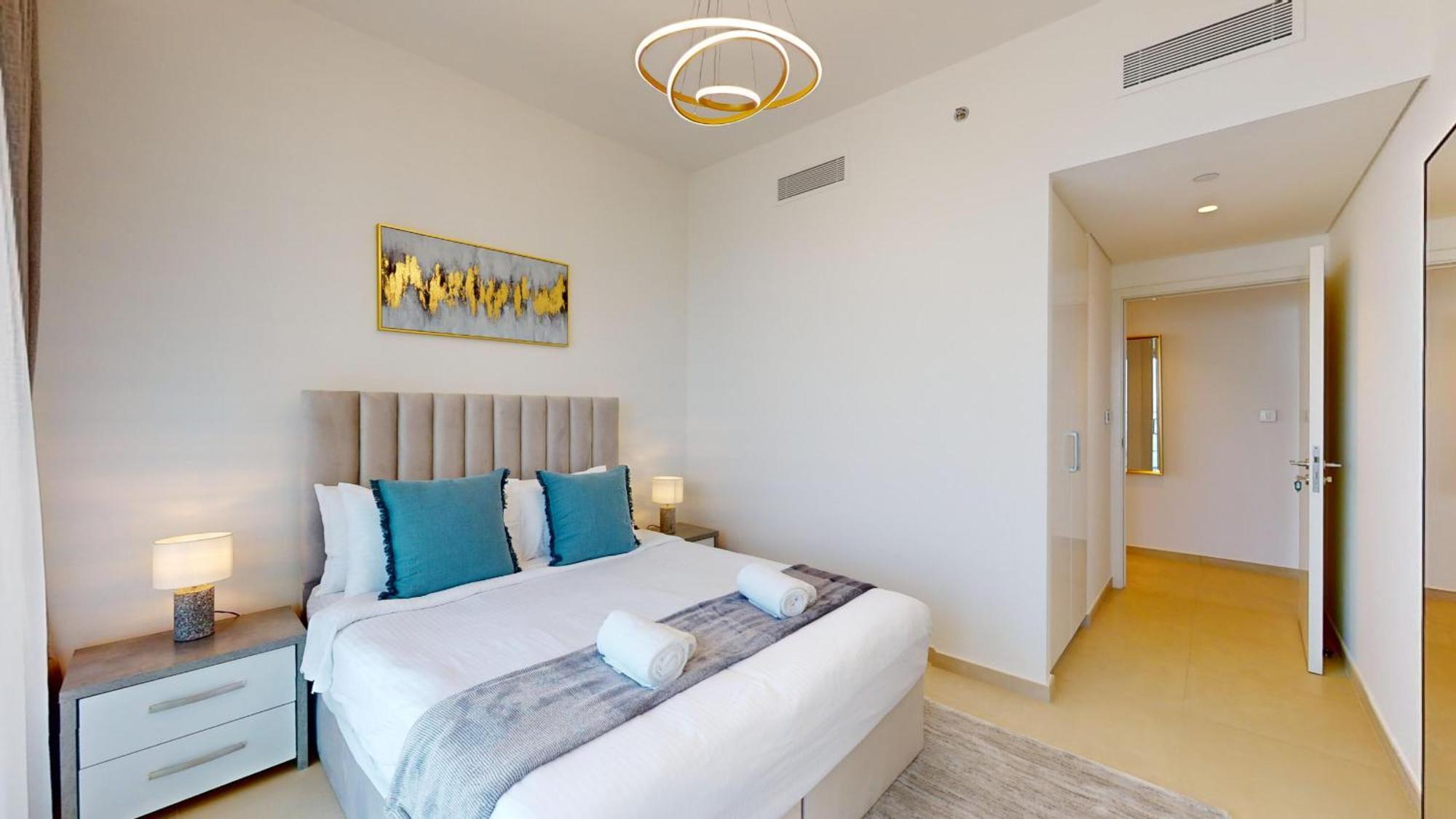 With 2 Bedroom In Financial Center Rd 109 -