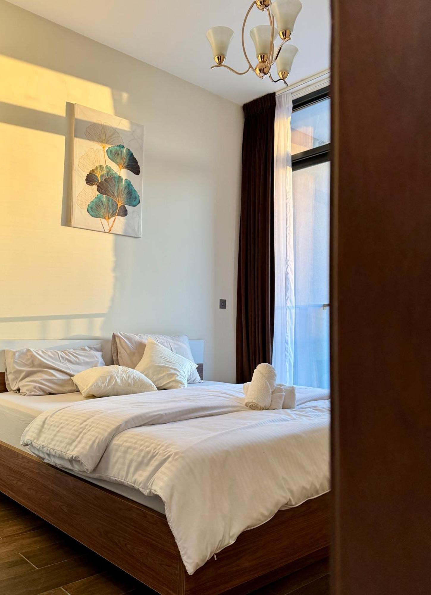 Serene & Spacious 3br En-suite With Assistant's - Walk To Mall & Restaurants Dubaï