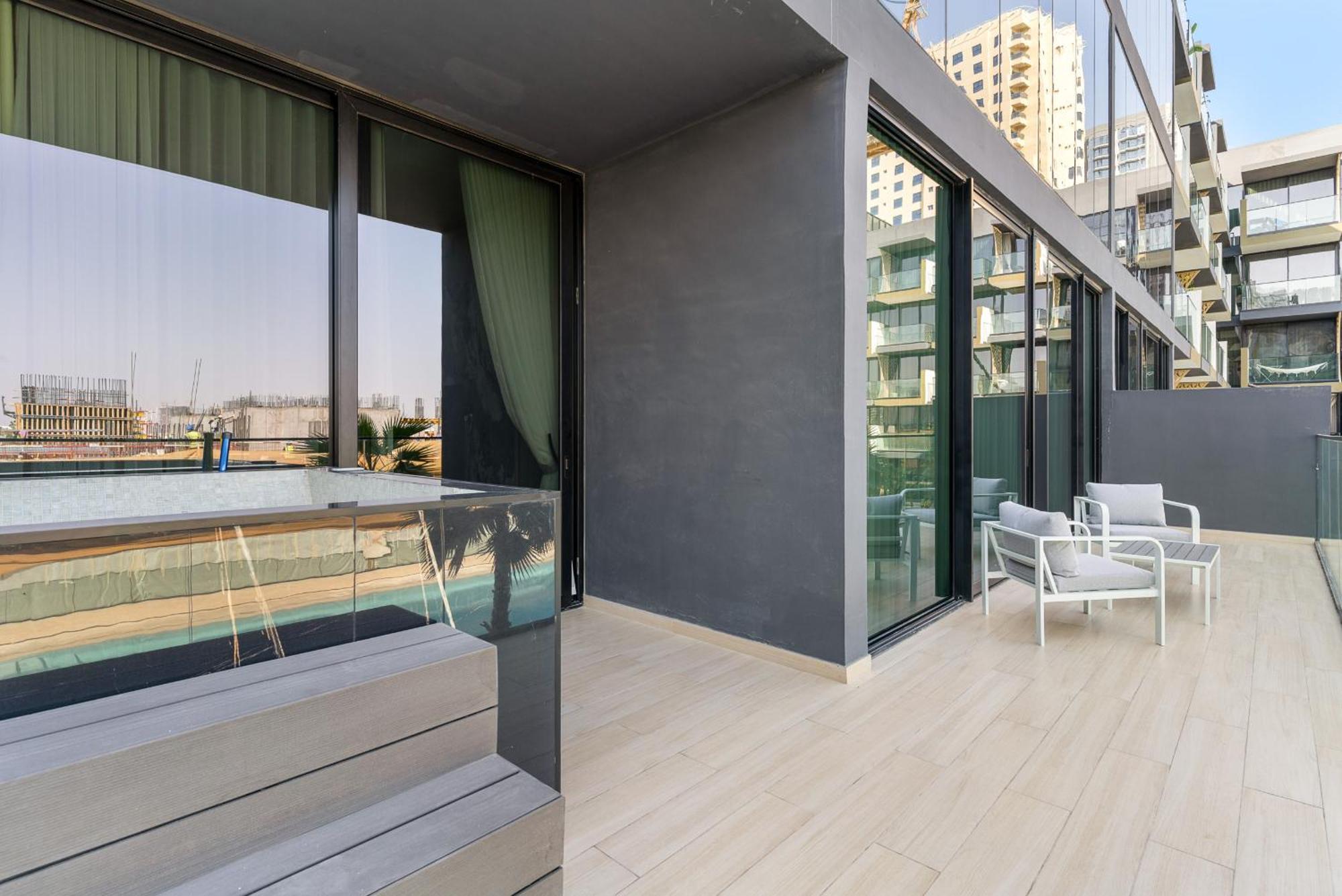 Appartement Vayk - Luxurious 2 Bd With Private Jacuzzi In Jvc *
