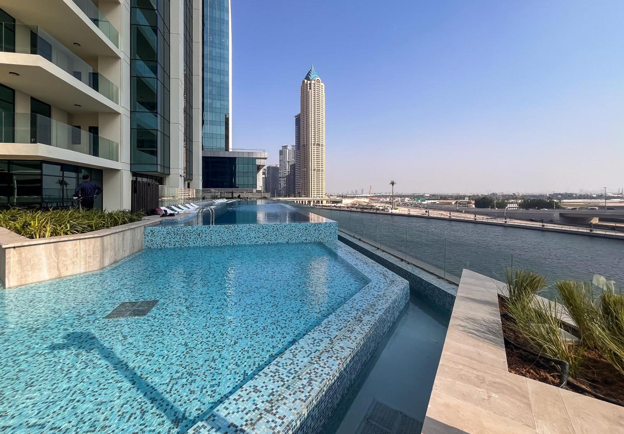 Modern Luxury 1br Missoni With Canal Panorama Appartement