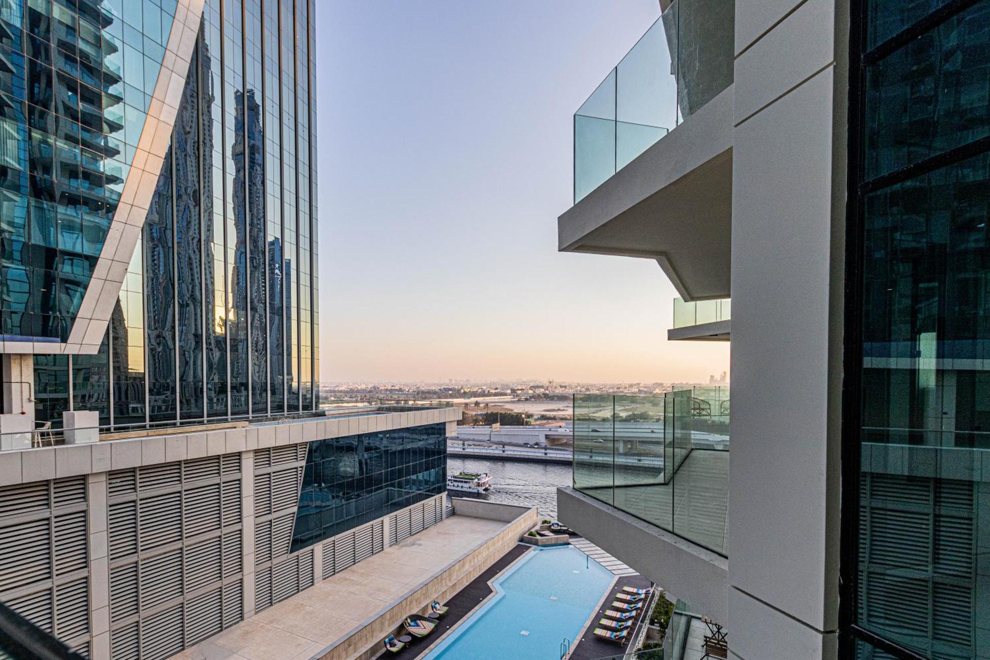 Modern Luxury 1br Missoni With Canal Panorama *