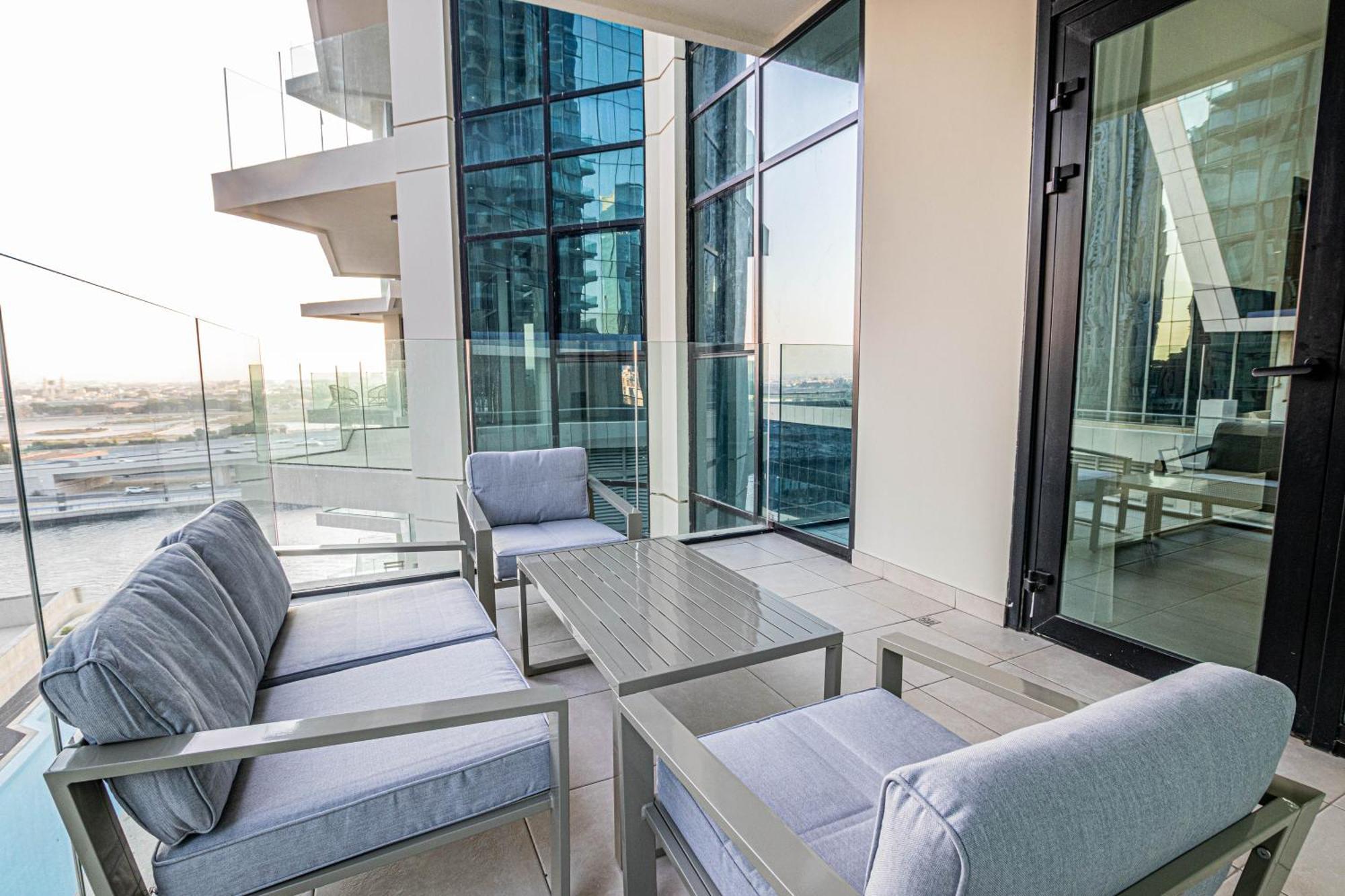 Modern Luxury 1br Missoni With Canal Panorama Appartement Dubaï