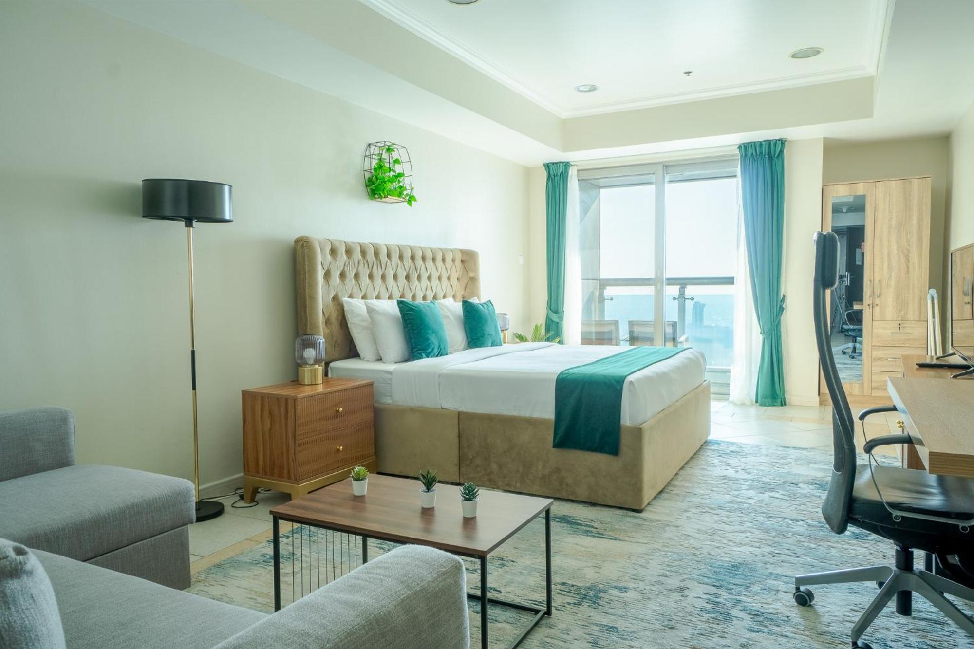 Marina - 75th Floor Above The Clouds, Elegant&big Appart hôtel Dubaï
