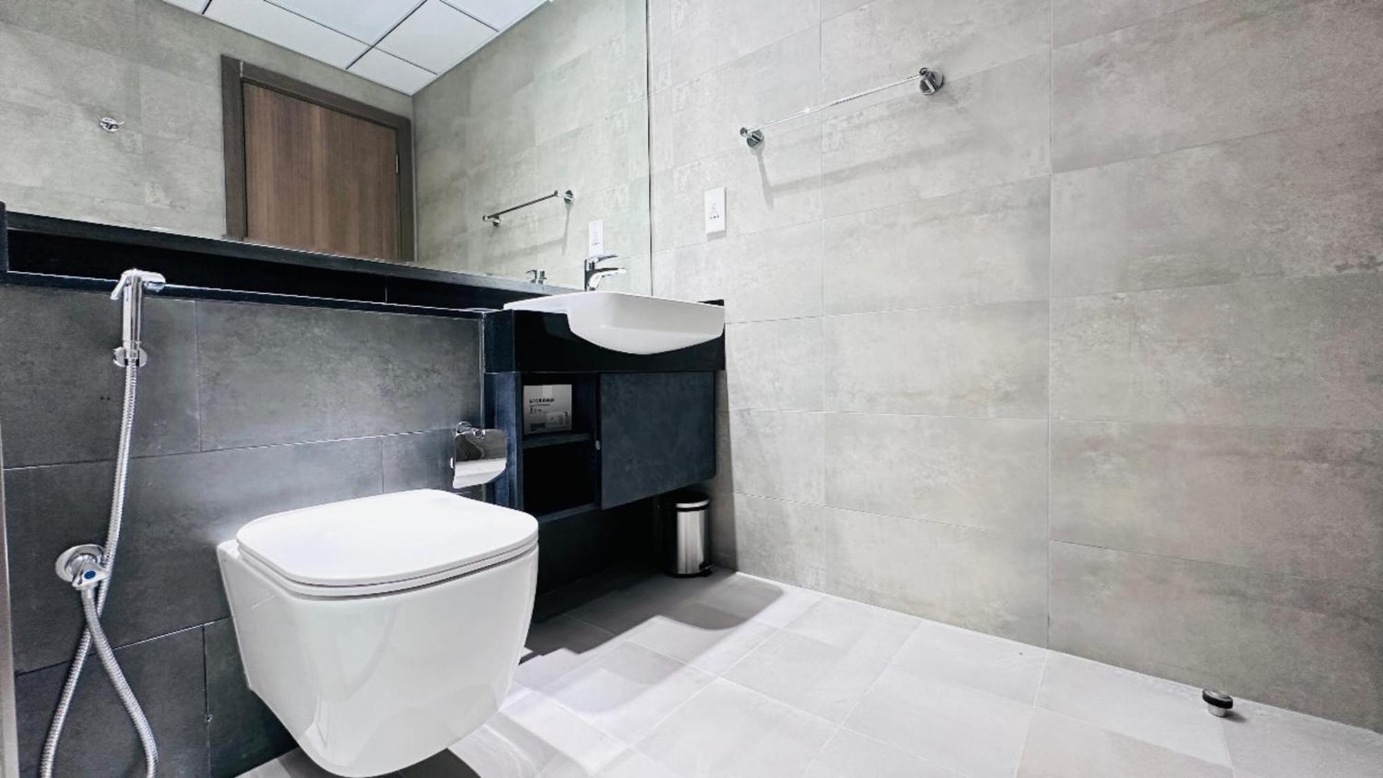 Privatunterkunft Dancenter Retreat Sheikh Zayed Road Dubai