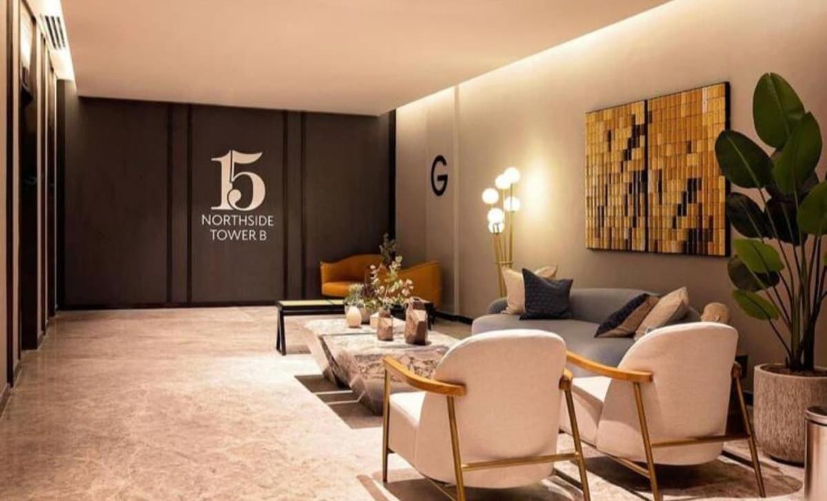 Downtown Stay With Burj Khalifa Views, Swimming Pool,Steam,Sauna,Gym In The Heart Of Business Bay Dubai