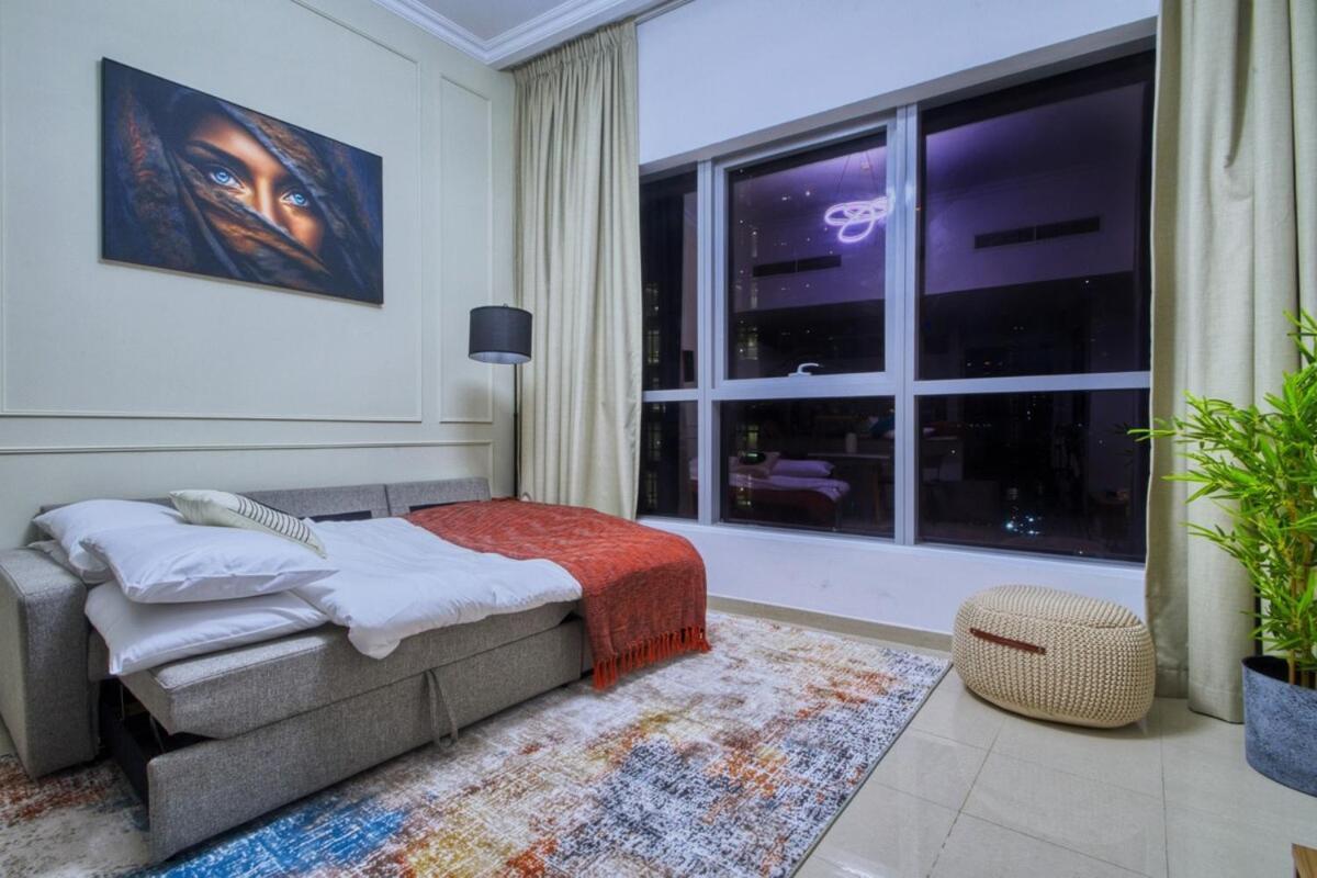 Waterfront 1br - Marina Views - Walk To & Mall Dubaï