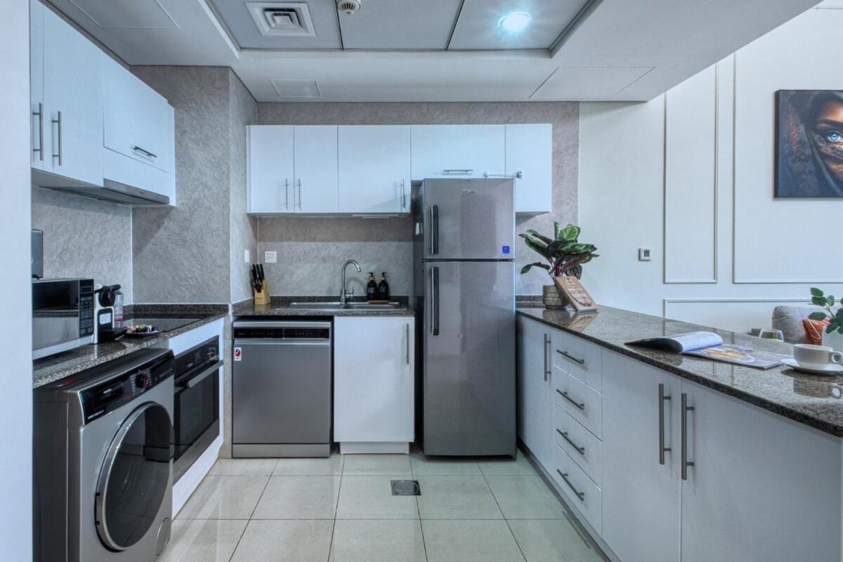 Waterfront 1br - Marina Views - Walk To & Mall Appartement *