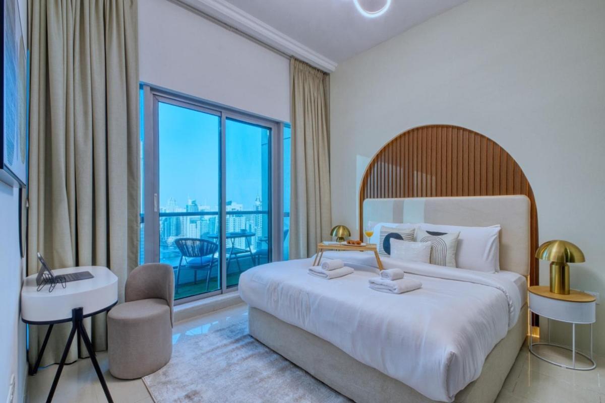 Waterfront 1br - Marina Views - Walk To & Mall Appartement *