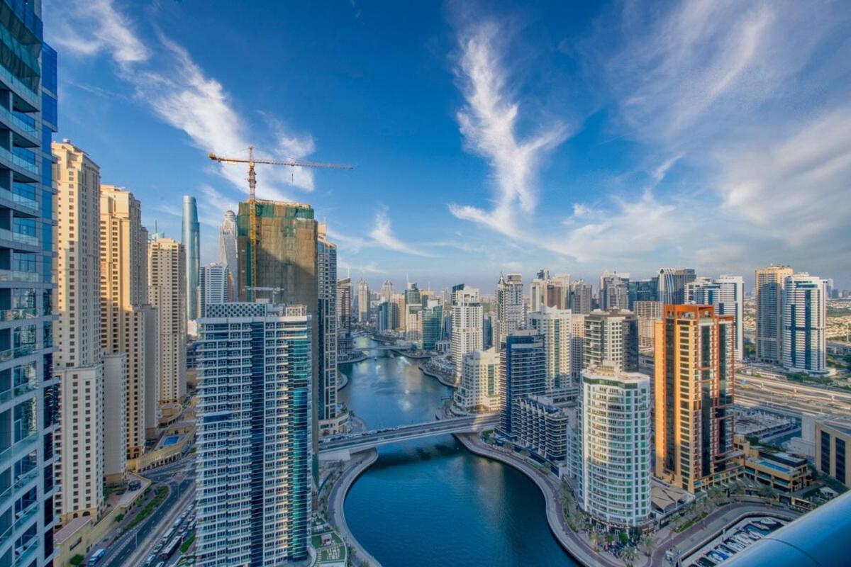 Waterfront 1br - Marina Views - Walk To & Mall Dubaï