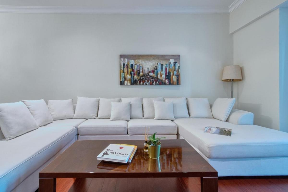 Marina, & Marina View , 2 Bed Perfect For Groups