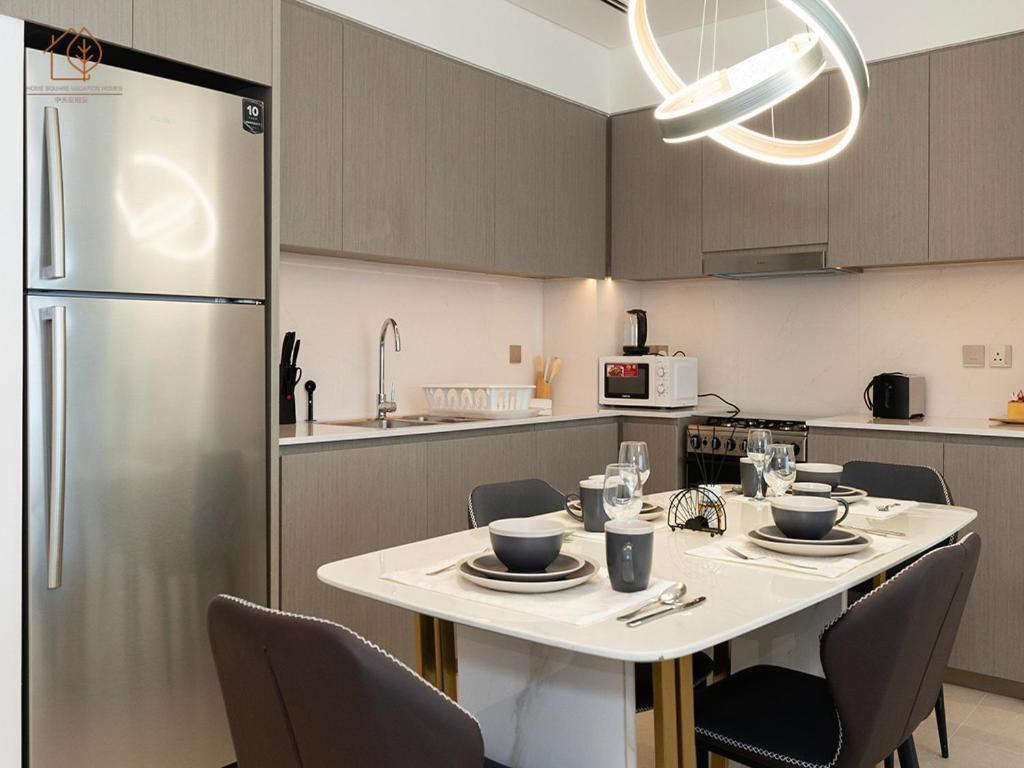Sky-high 2-bedroom With Views 206gr-2 Apartment *