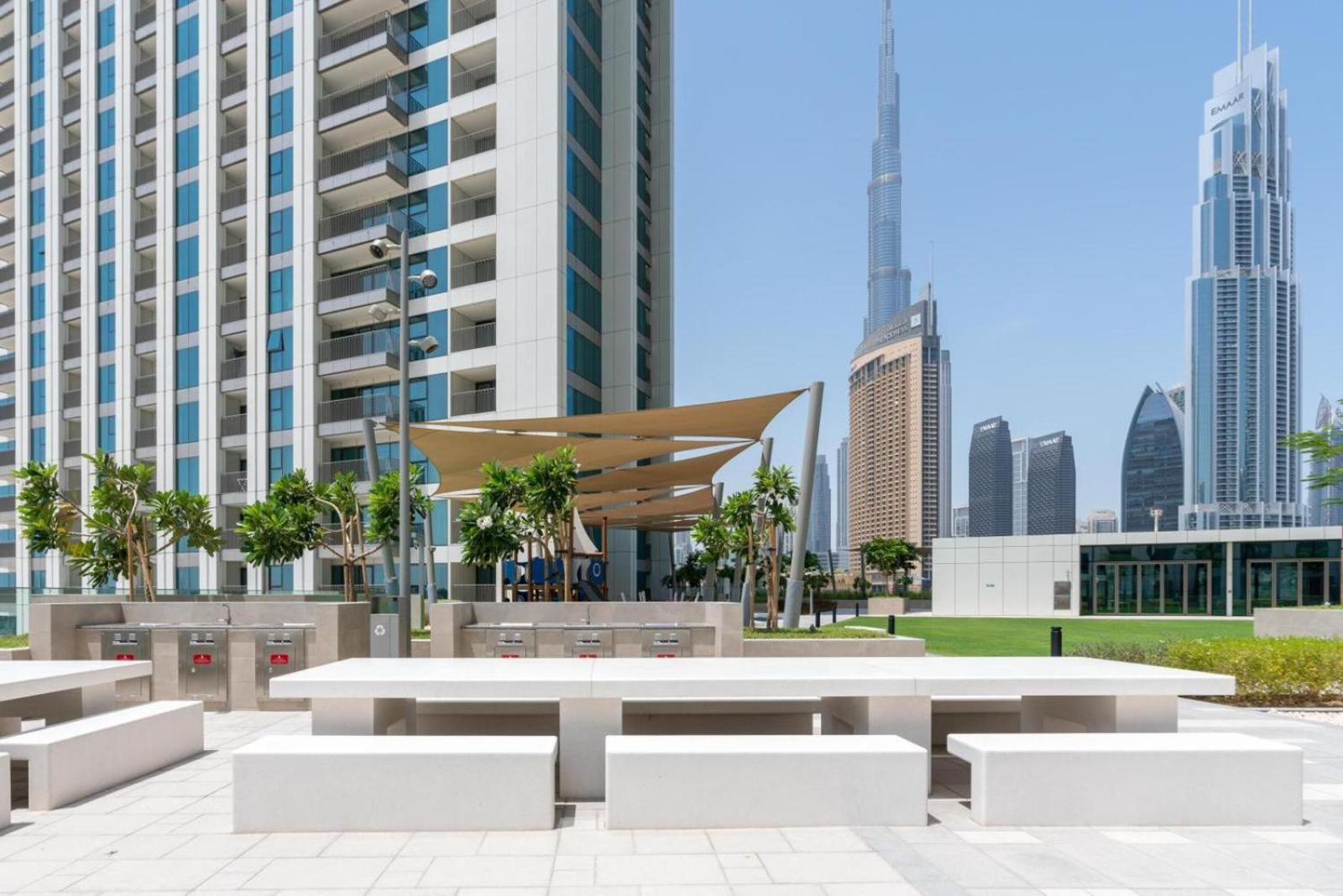 2 Bedroom Infront Of Mall By Aventine Homes Appartement *