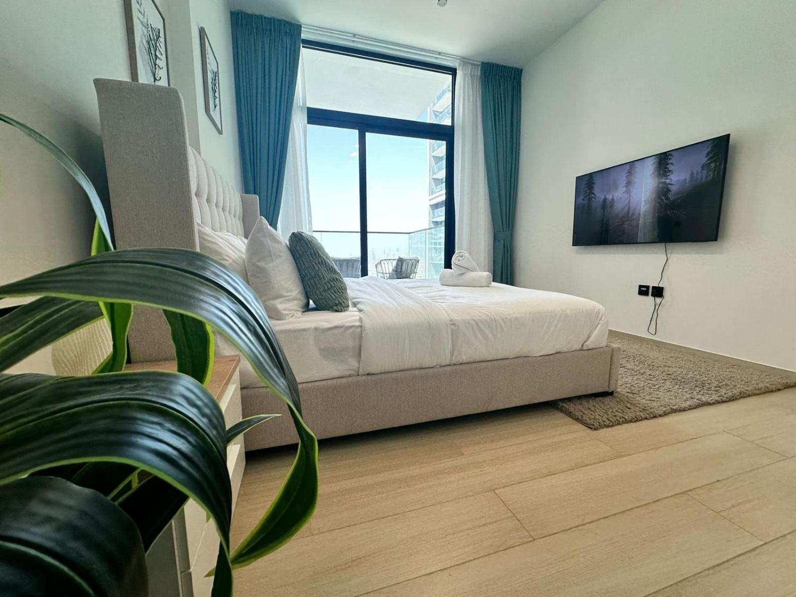 Appartement Brand New 2-bedroom With Balcony Dubaï