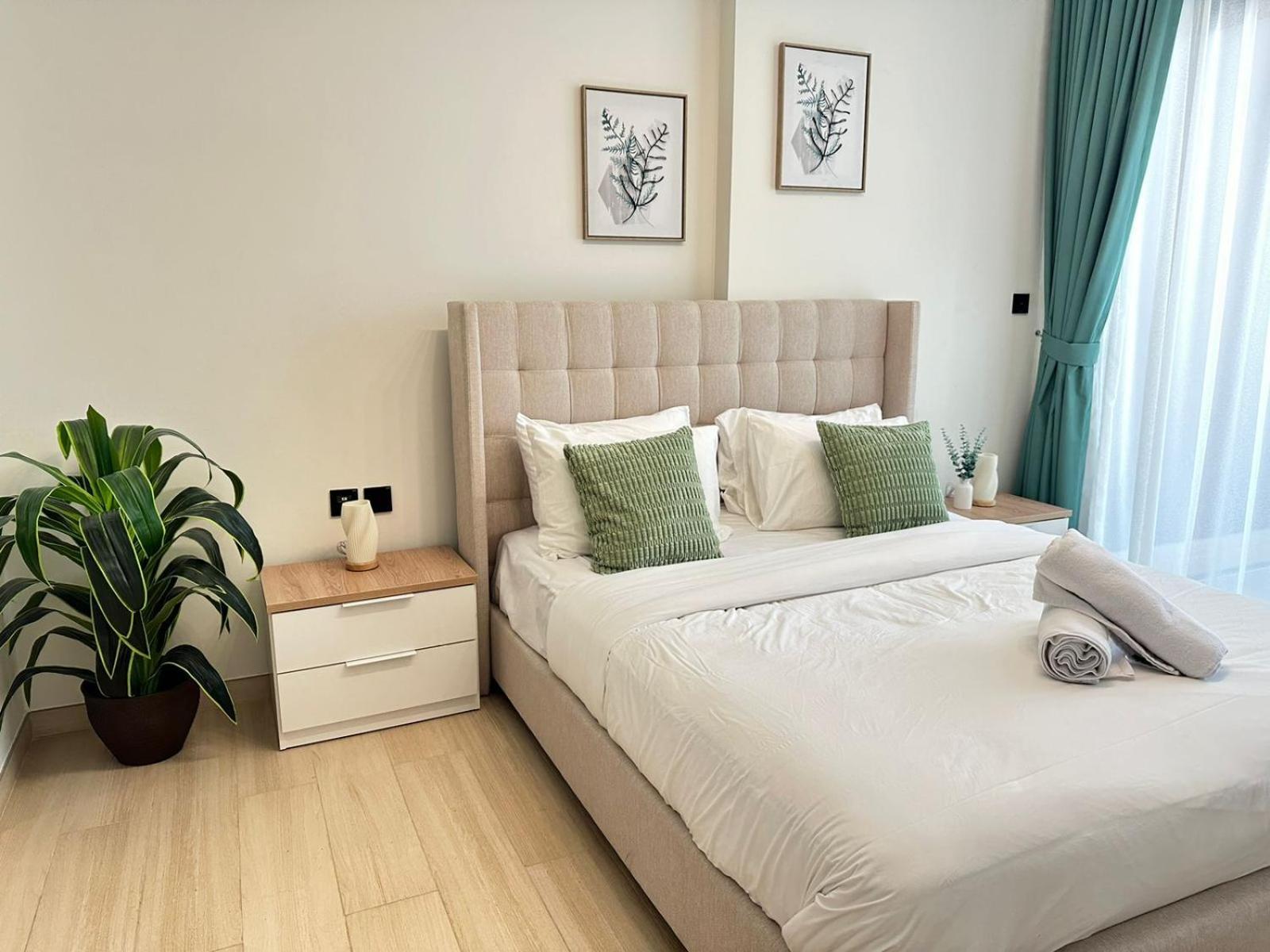 Appartement Brand New 2-bedroom With Balcony