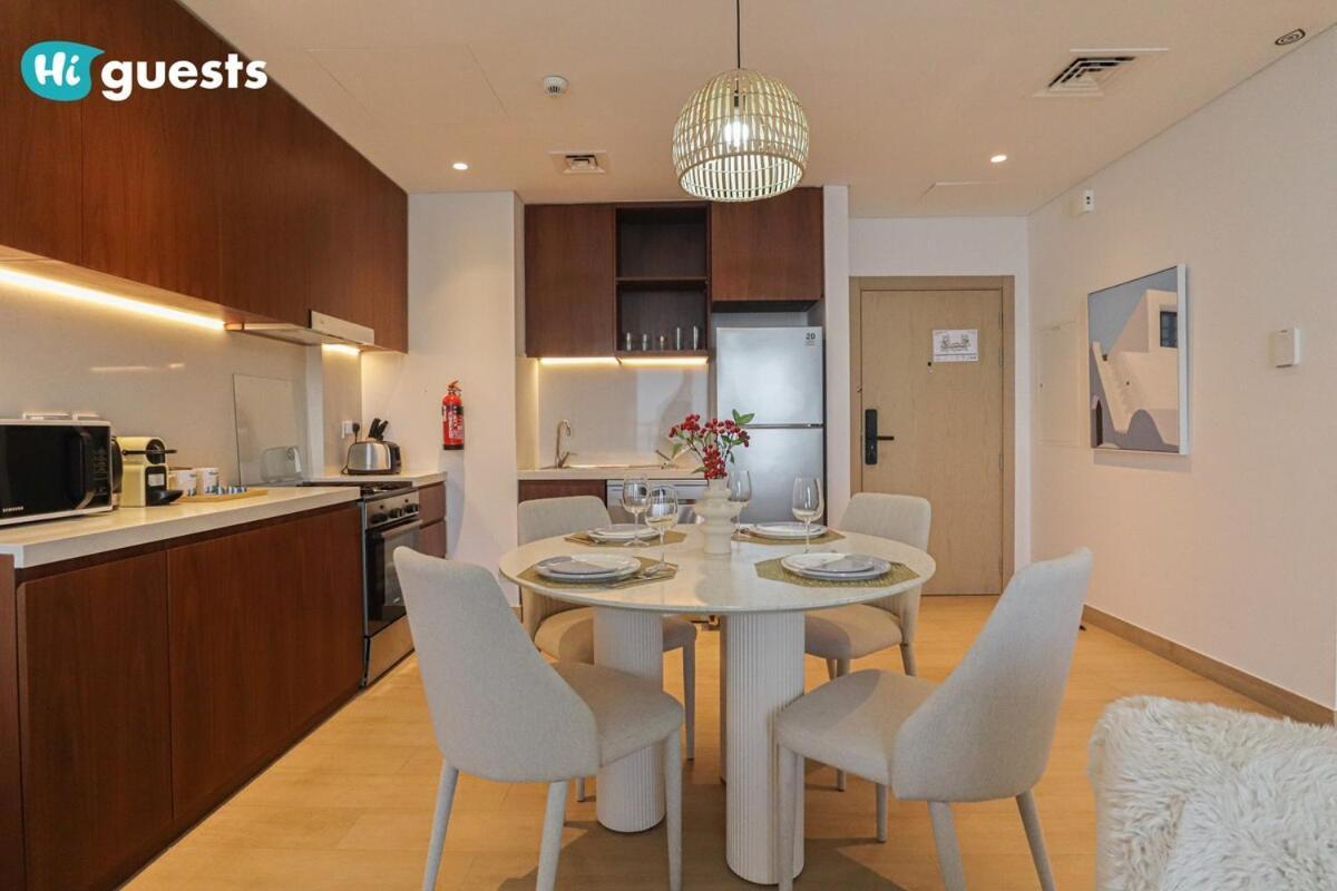 Appartement Higuest - Elegant 1br Oasis In La Dubaï