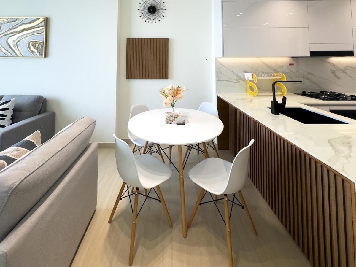 Appartamento Modern And Charming 1br In Jvc