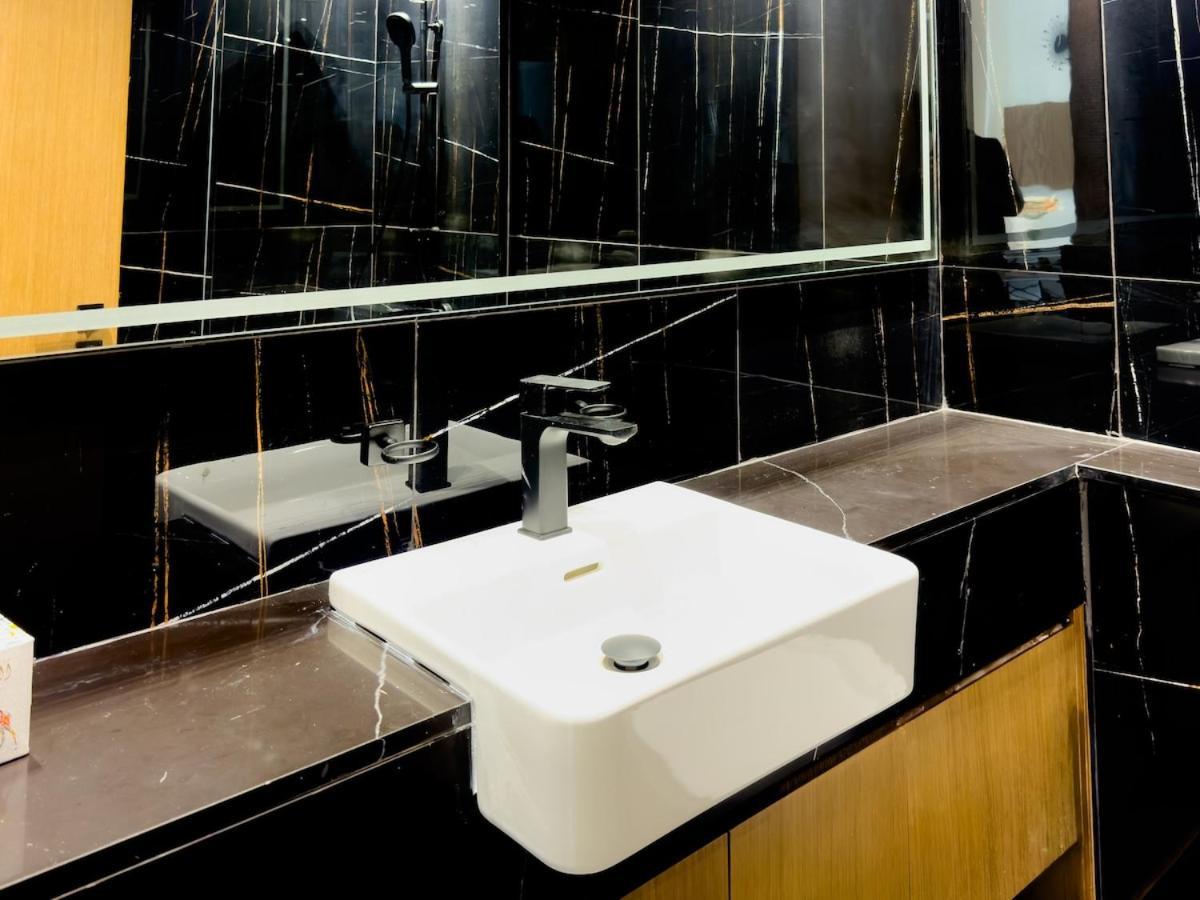 Modern And Charming 1br In Jvc Appartamento *