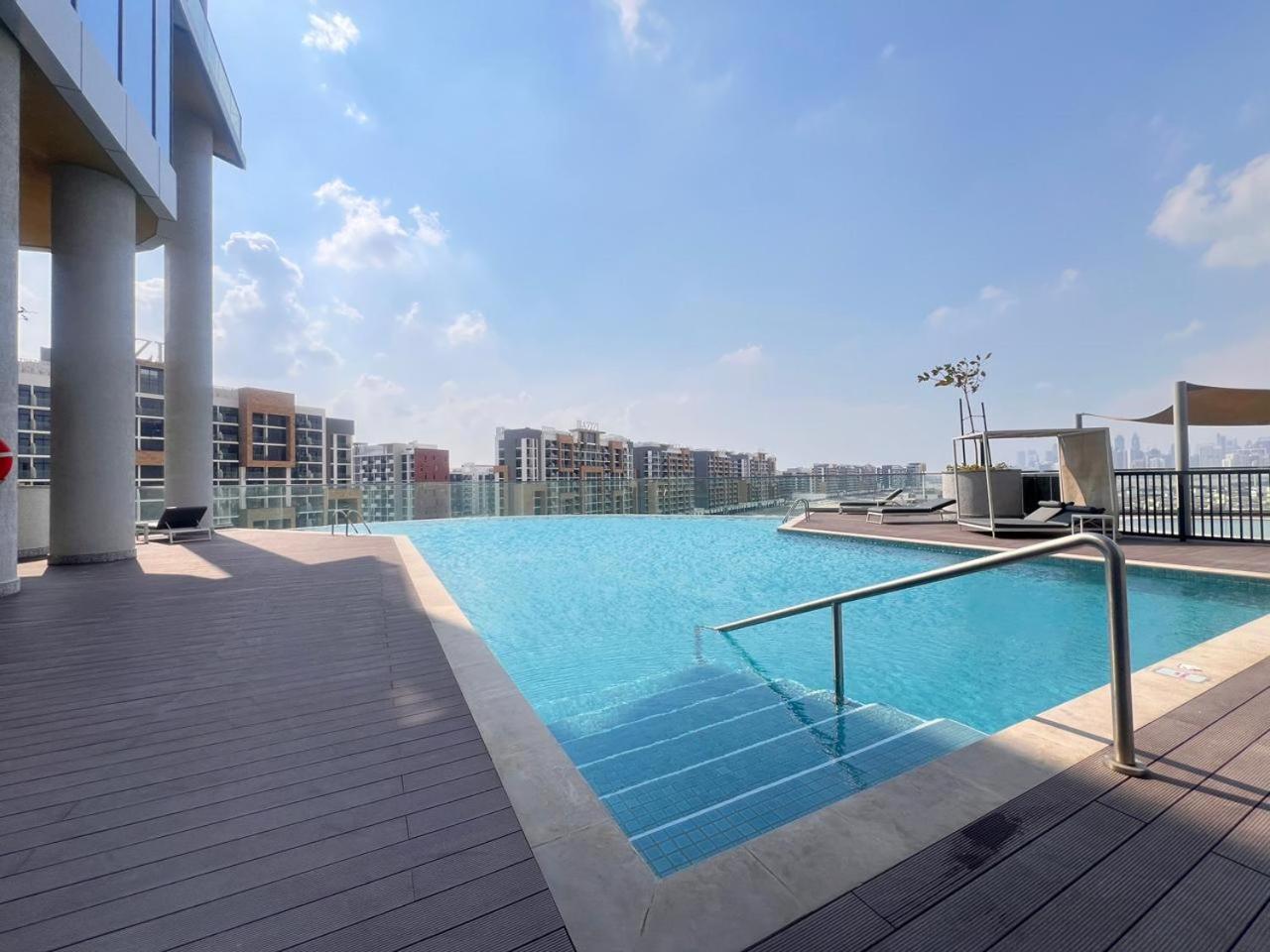 Lejlighed Daniels 1br At Waves Grande In Sobha Hartland Dubai