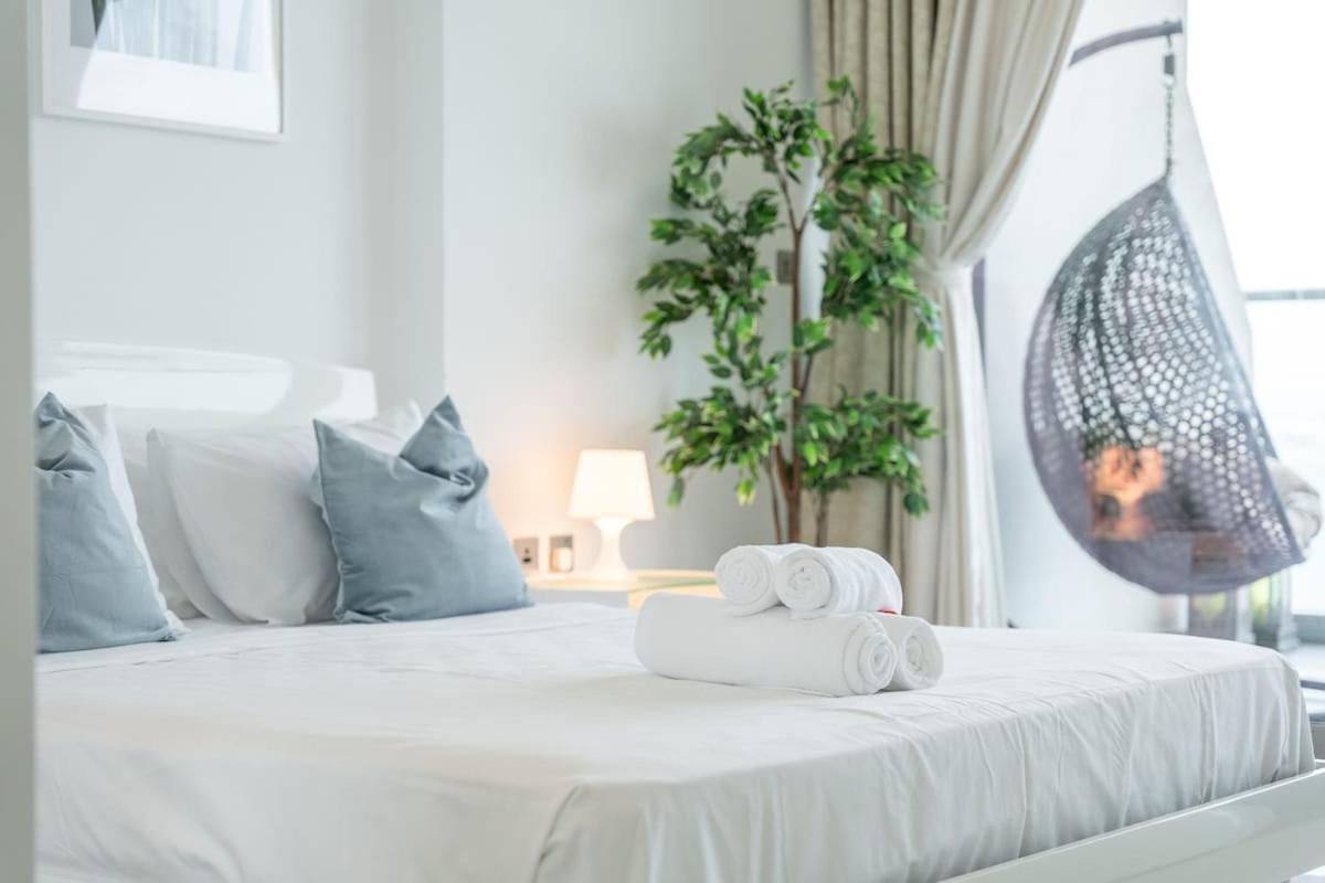 Peaceful And Airy 1-bedroom With The Palm View Appartement *