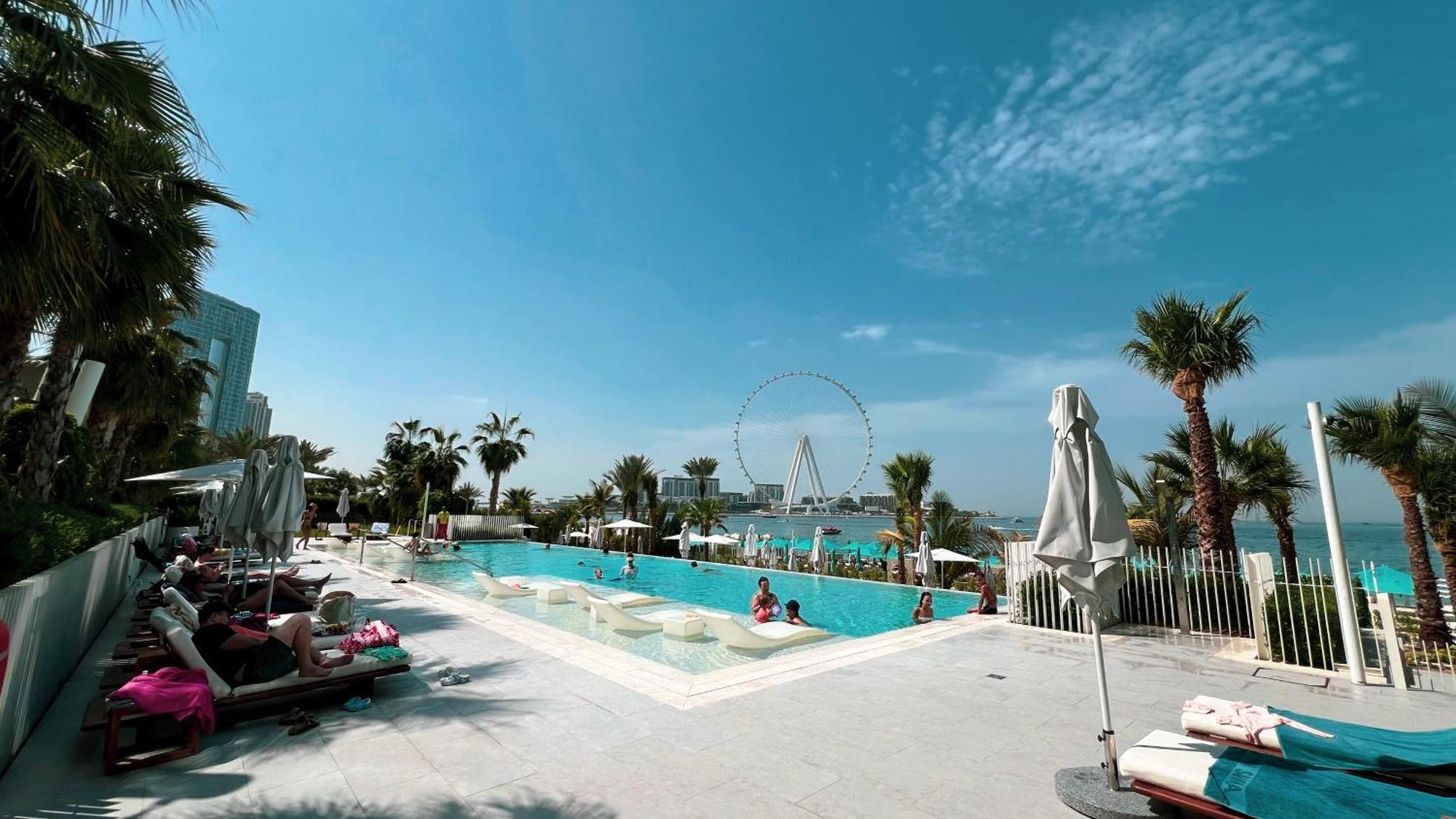 Appartamento Excellent 2 Bedrooms With Sea View! Private Beach, La Vie In Jbr!