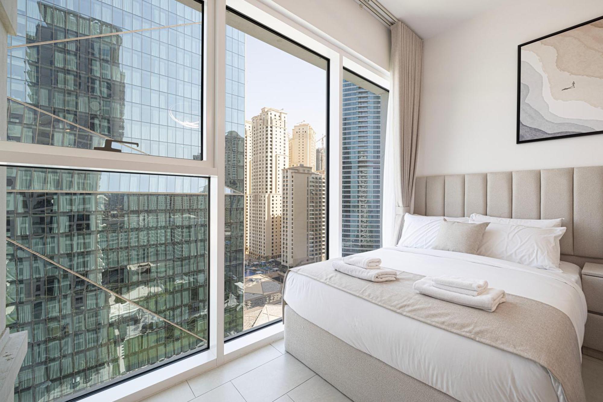 Excellent 2 Bedrooms With Sea View! Private Beach, La Vie In Jbr! Appartamento *