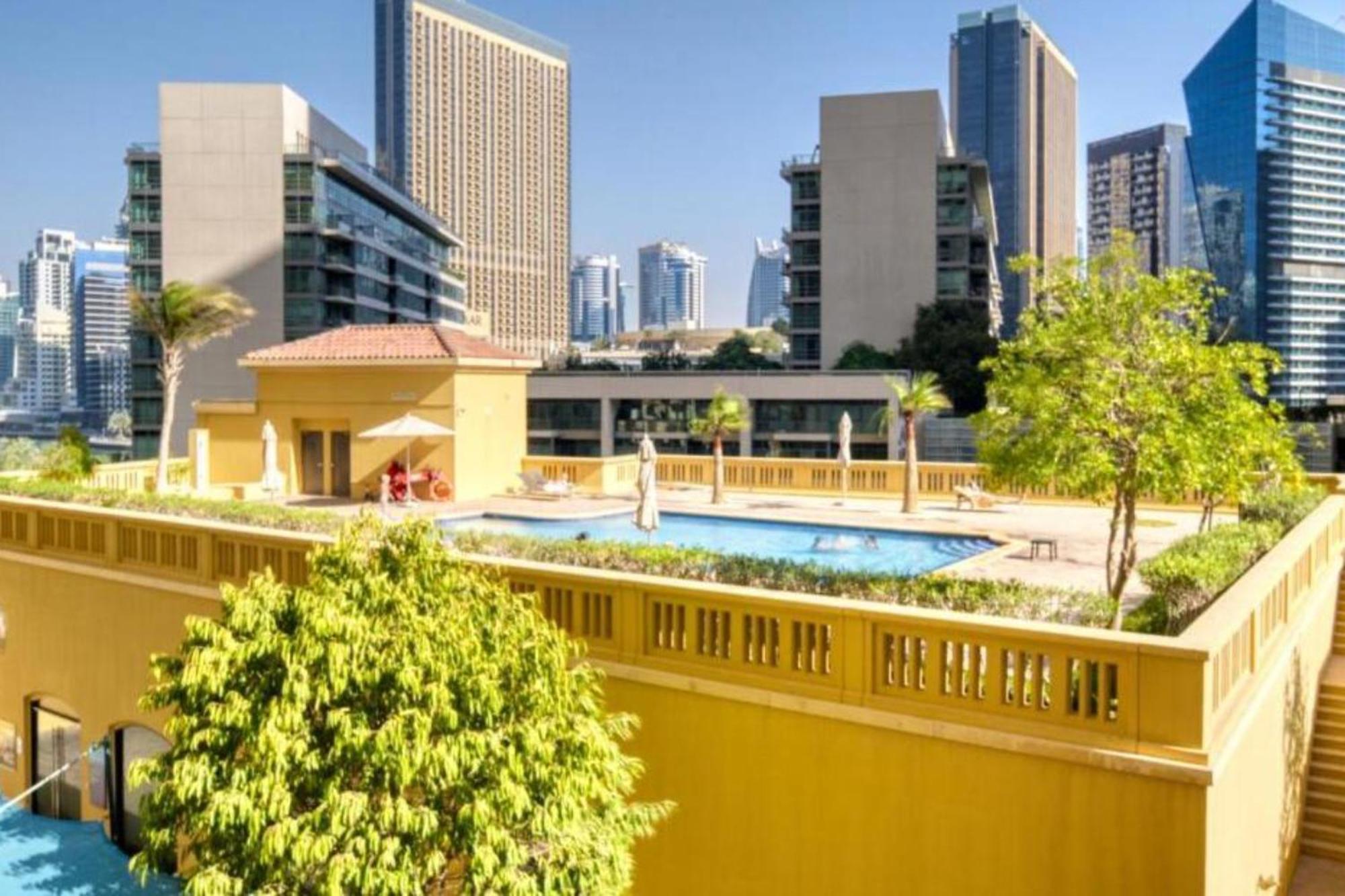 2br In Jbr, The Walk Appartement