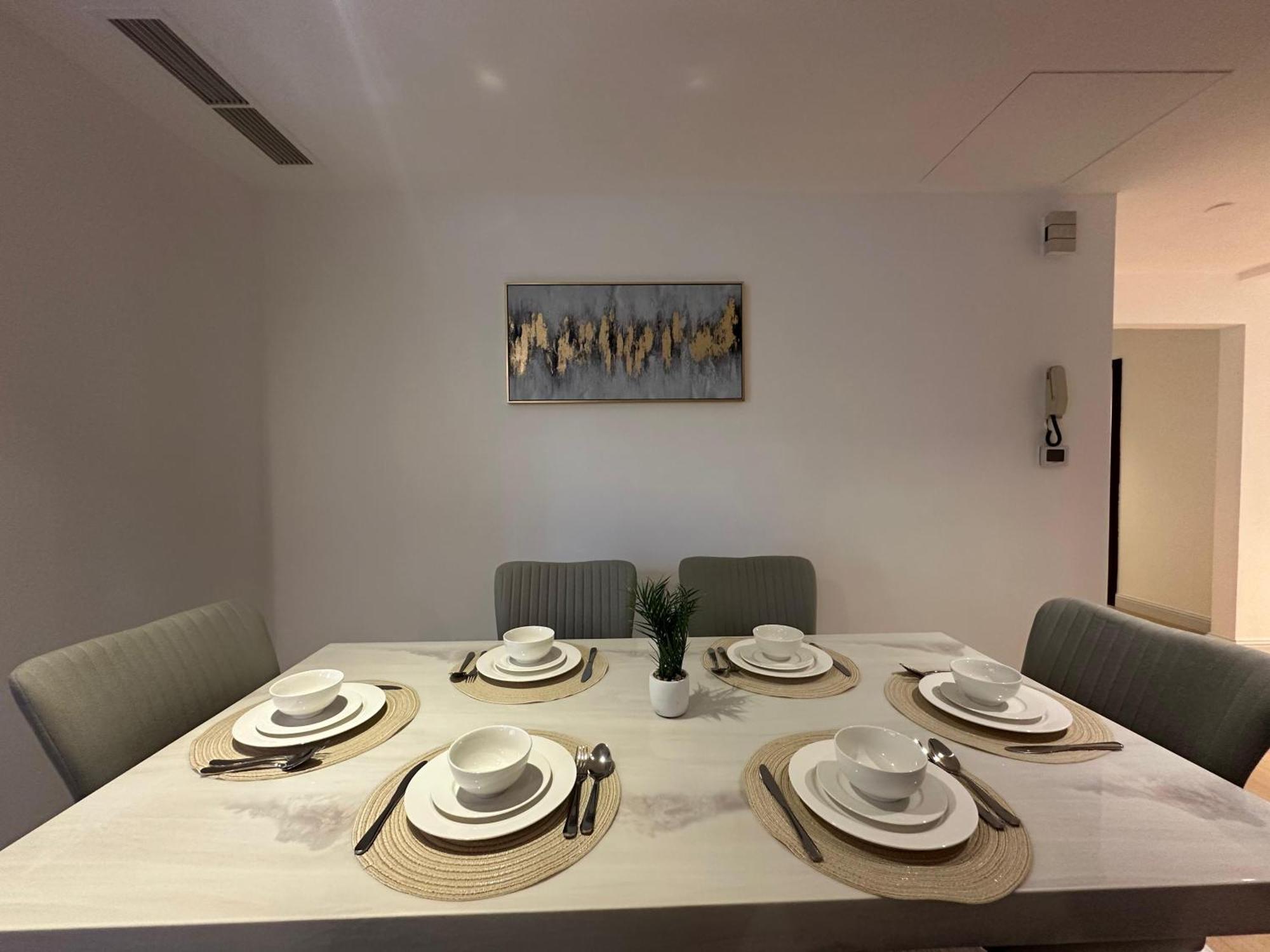 2br In Jbr, The Walk Appartement