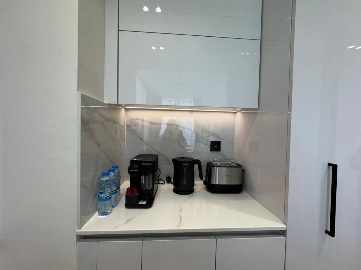Luxurious 2br With Private Pool In Jvc Appartement Dubaï