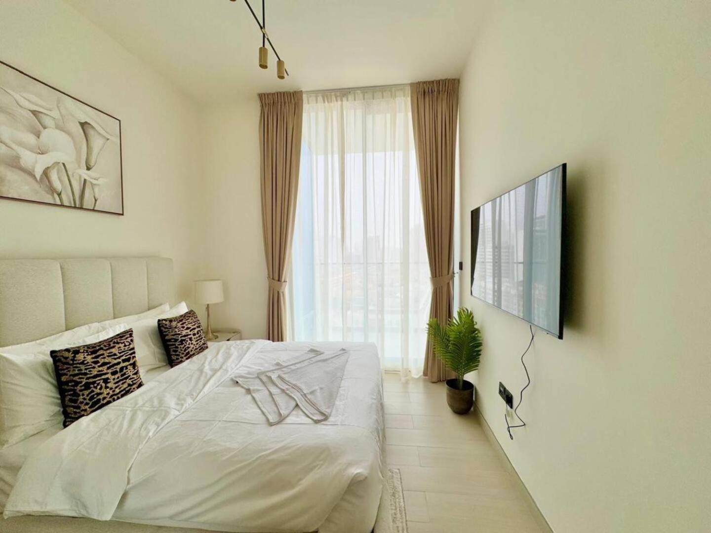 Luxurious 2br With Private Pool In Jvc Dubaï