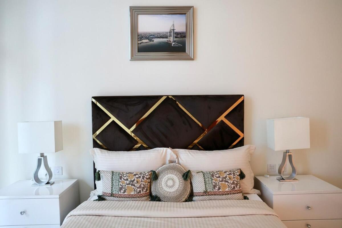 Apartament Nivis Find-affordable & Spacious 1 Bhk- 10 Mins To Mall *