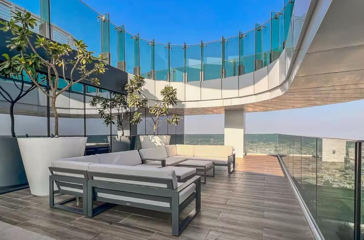 Luxury 1 Bed In The Heart Of The City! Free Wifi Lejlighed Dubai